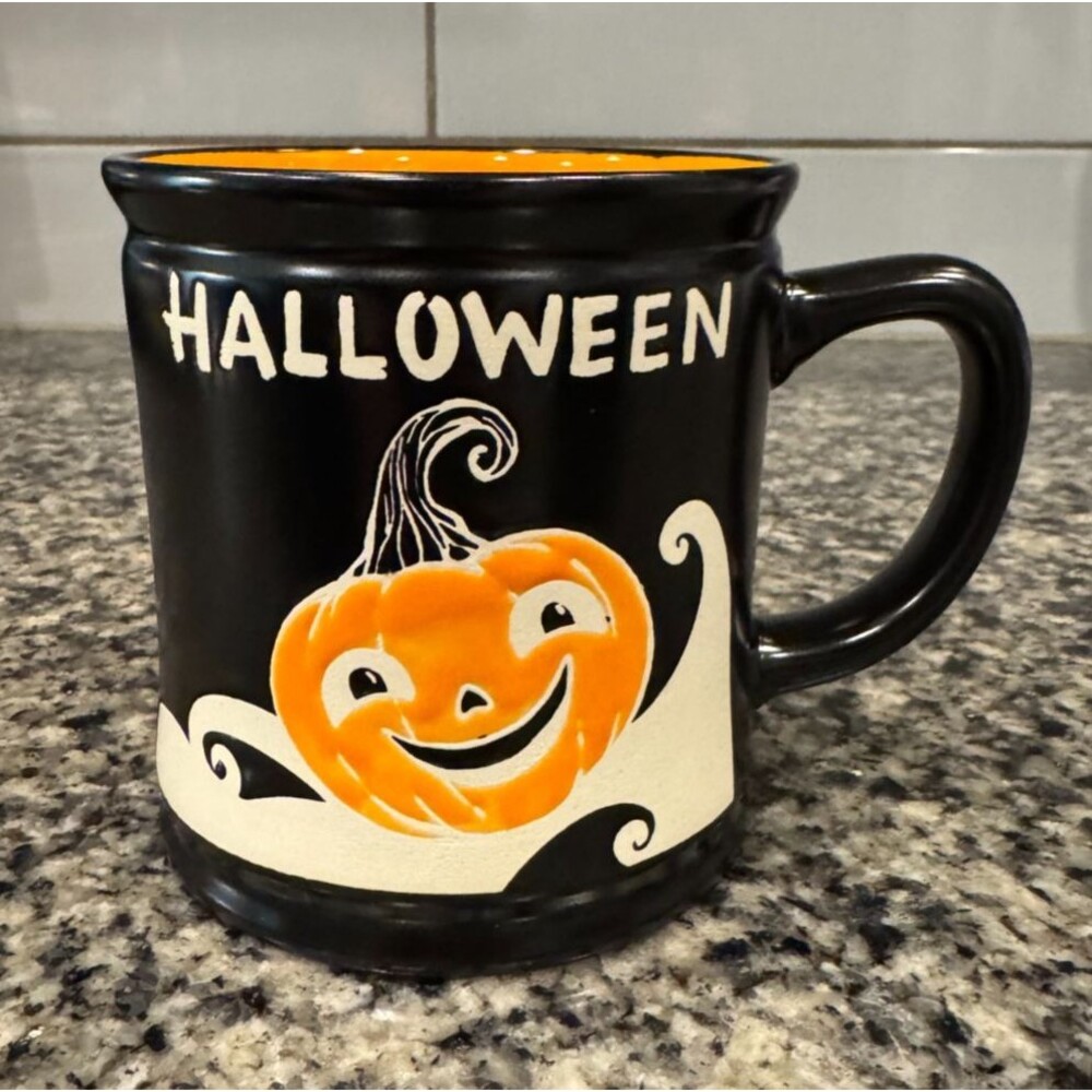 Halloween Pumpkin Jack-o’-Lantern Coffee Mug by Spectrum Designz 2022 Spooky Fun
